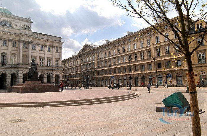 Дворец Замойского