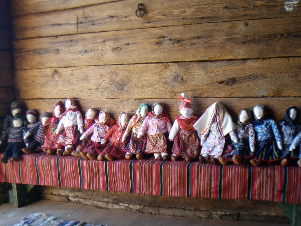 Традиционный хутор Метсамаа на острове Кихну