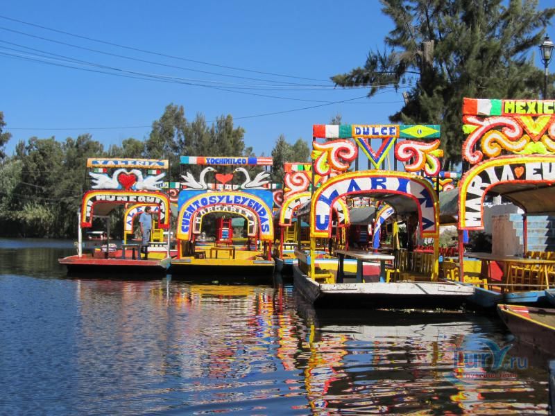 Исторический район и экологический парк Хочимилько