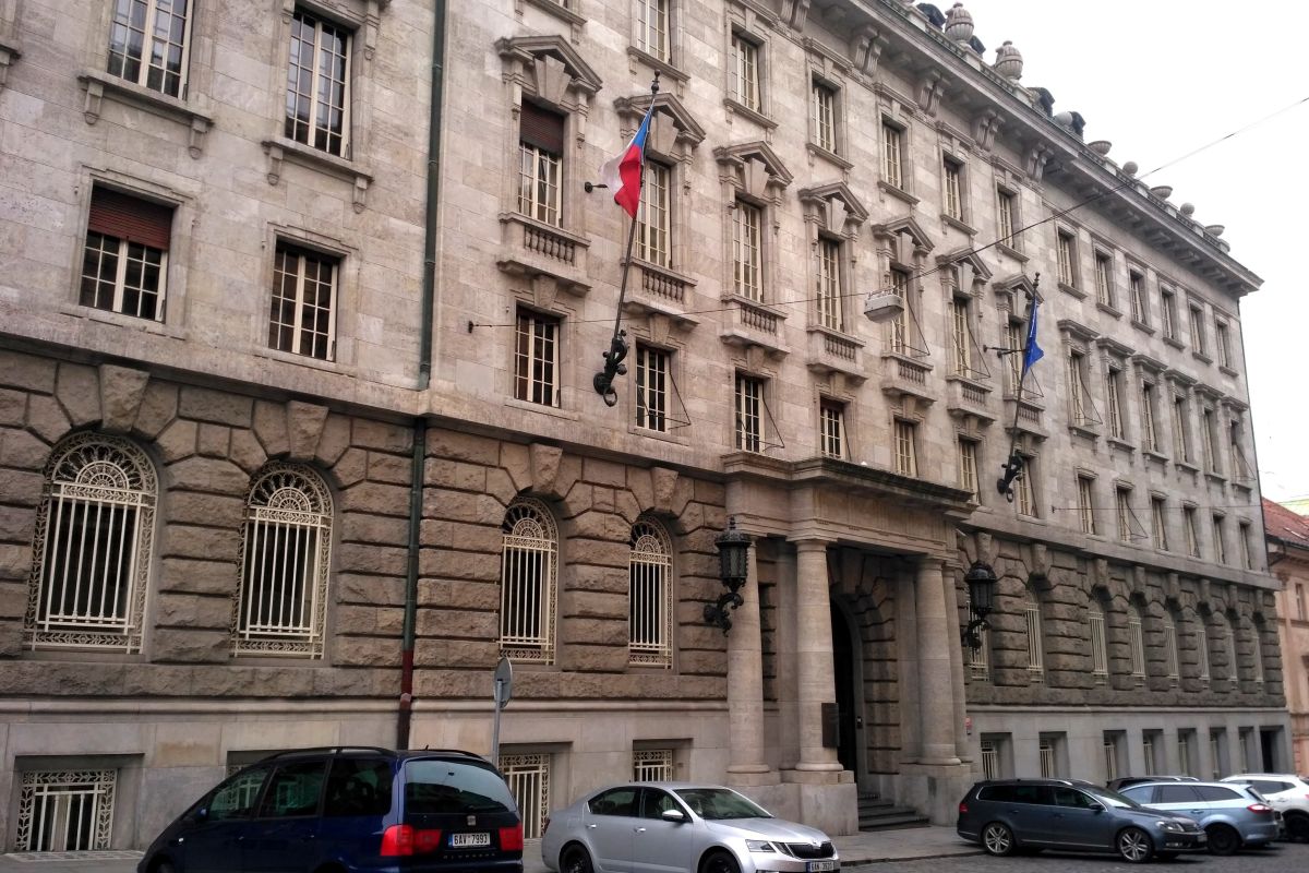 Дворец Петшека