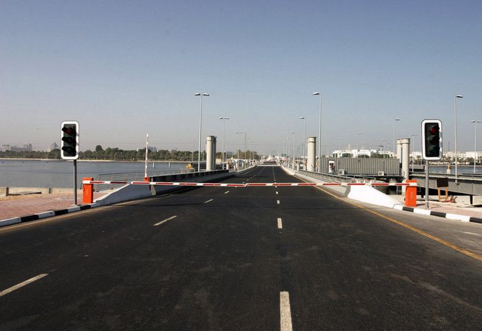 Флоатинг Бридж (Floating Bridge)