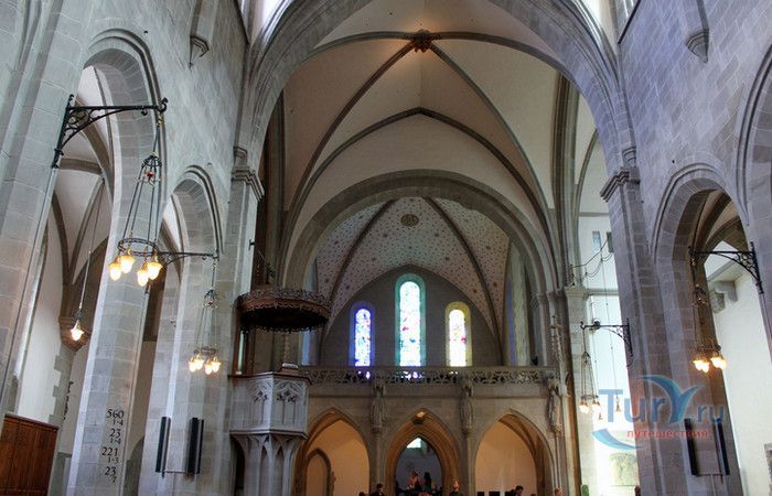 Церковь Фраумюнстер