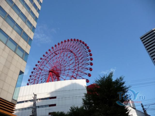 Парк развлечений и торговый центр  - Hep Five Ferries Wheel