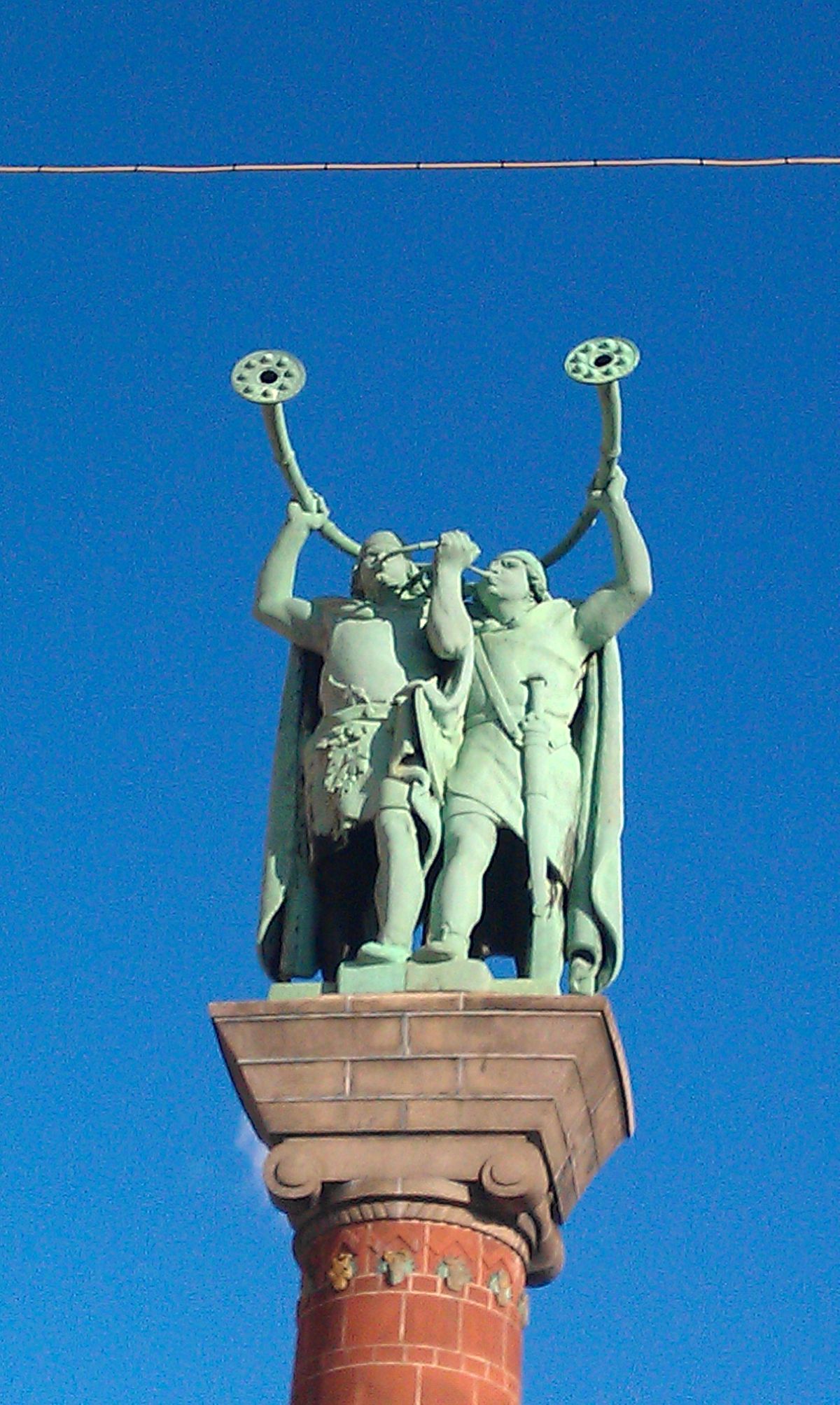 Игроки на луре