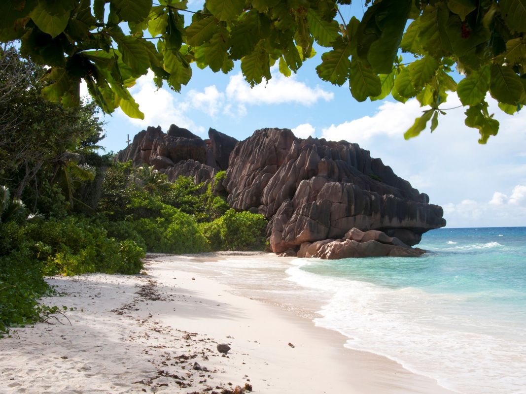 Пляж Анс Гросс Рош