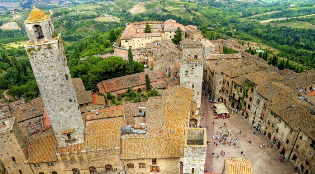 Исторический центр города Сан-Джиминьяно 