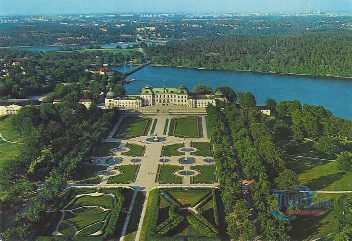 Дворец Дроттнингхольм