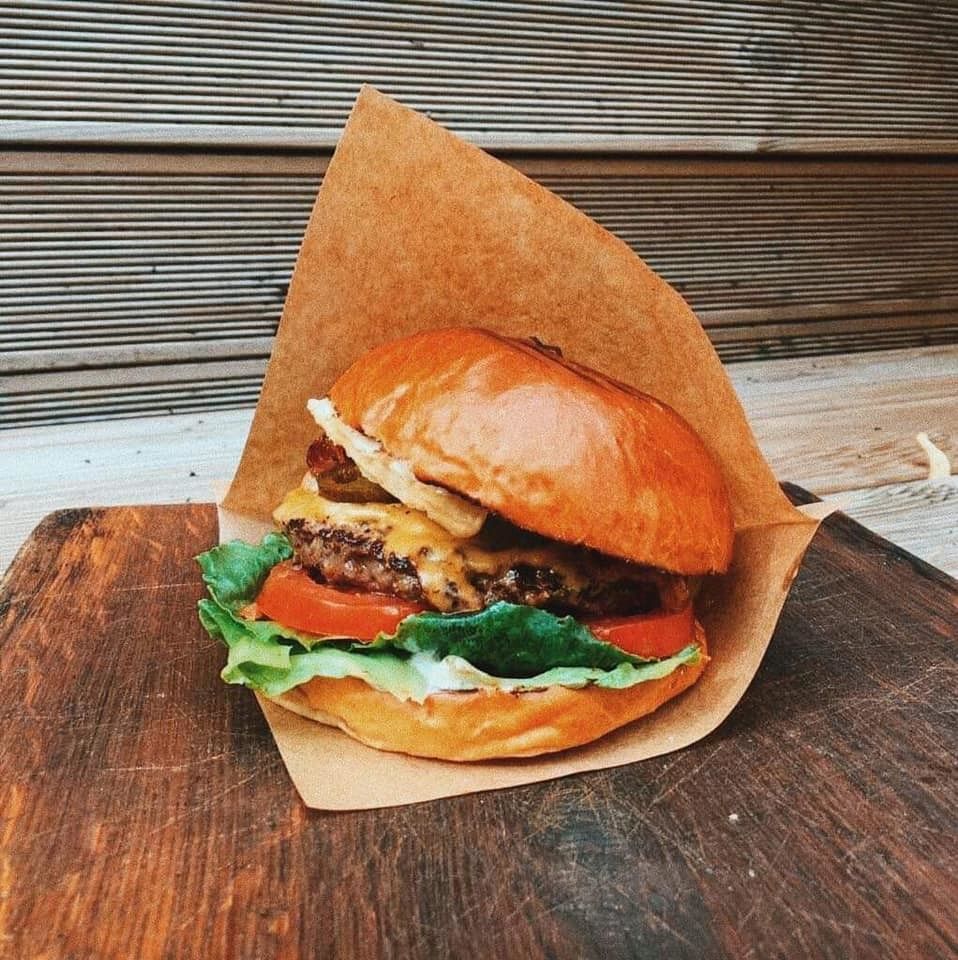 Кафе Jahu Tänavagurmee