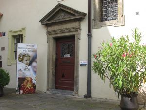 Продажа сувениров Пражского «Езулатка»