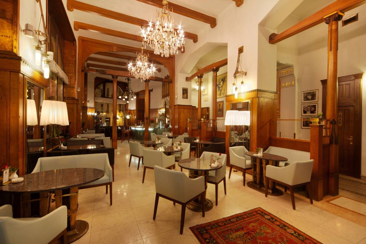 Café de Paris (Hotel Paříž)