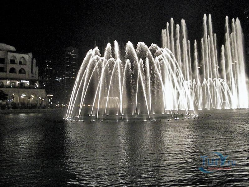 Фонтан Дубай