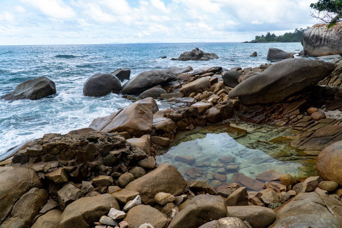 Скальный бассейн Машабе