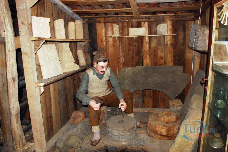 Салон-мастерская Кемала Турманидзе в Батуми