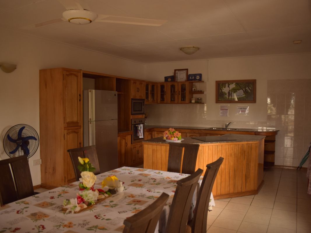 Row's Villa Self Catering Guest House