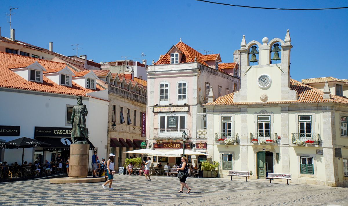 Памятнику королю Педро I (Estátua de Dom Pedro I)