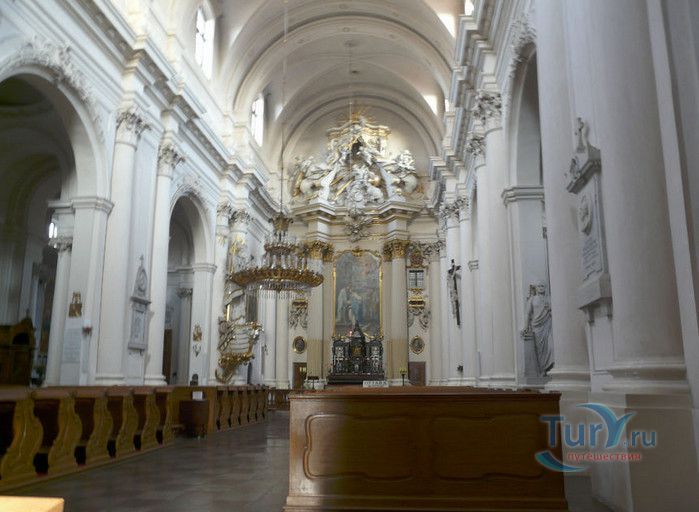 Церковь Святого Иосифа, Супруга Пресвятой Девы Марии (Церковь Визитанток)