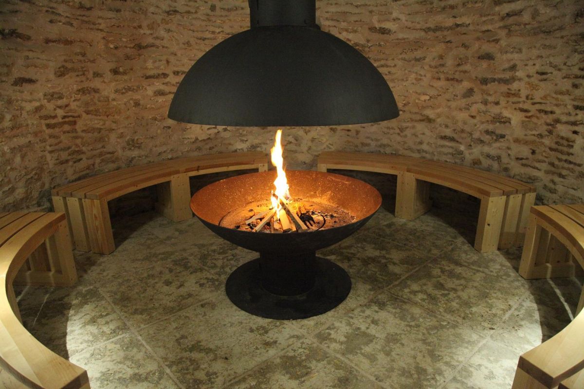 Сауна в ледяном погребе мызы Сагади