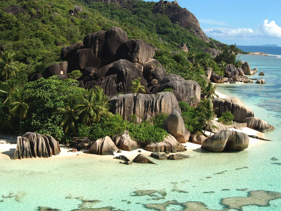 Пляж Анс Сурс д'Арджент