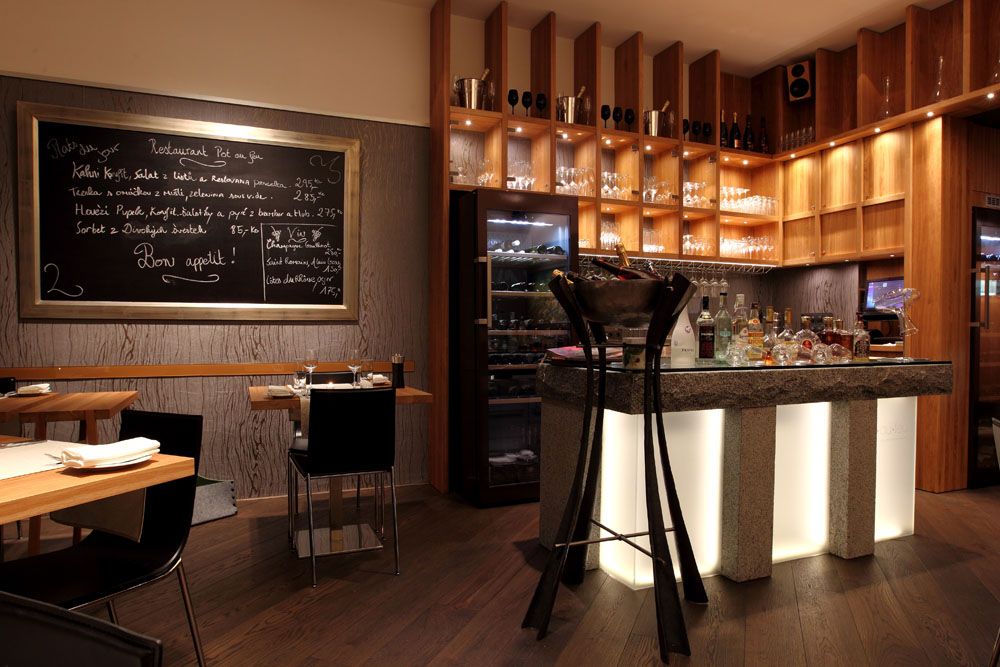 Французский ресторан Pot-au-feu