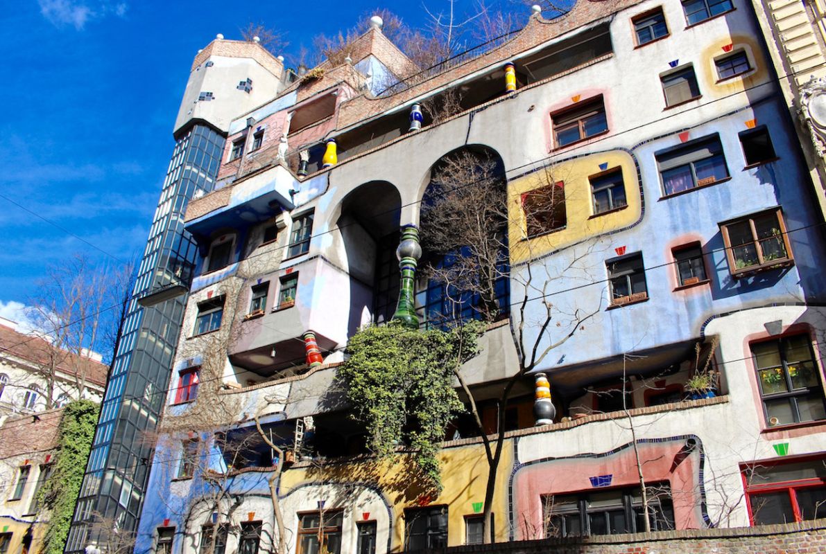 Дом Хундертвассера