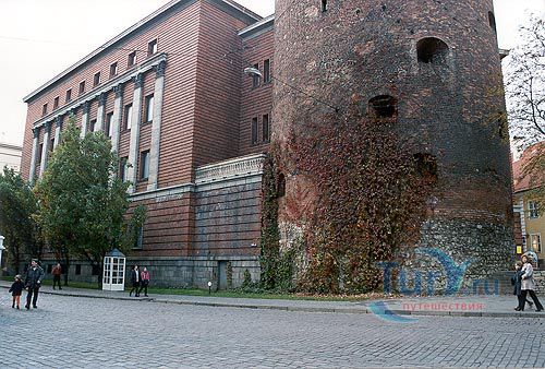 Пороховая башня