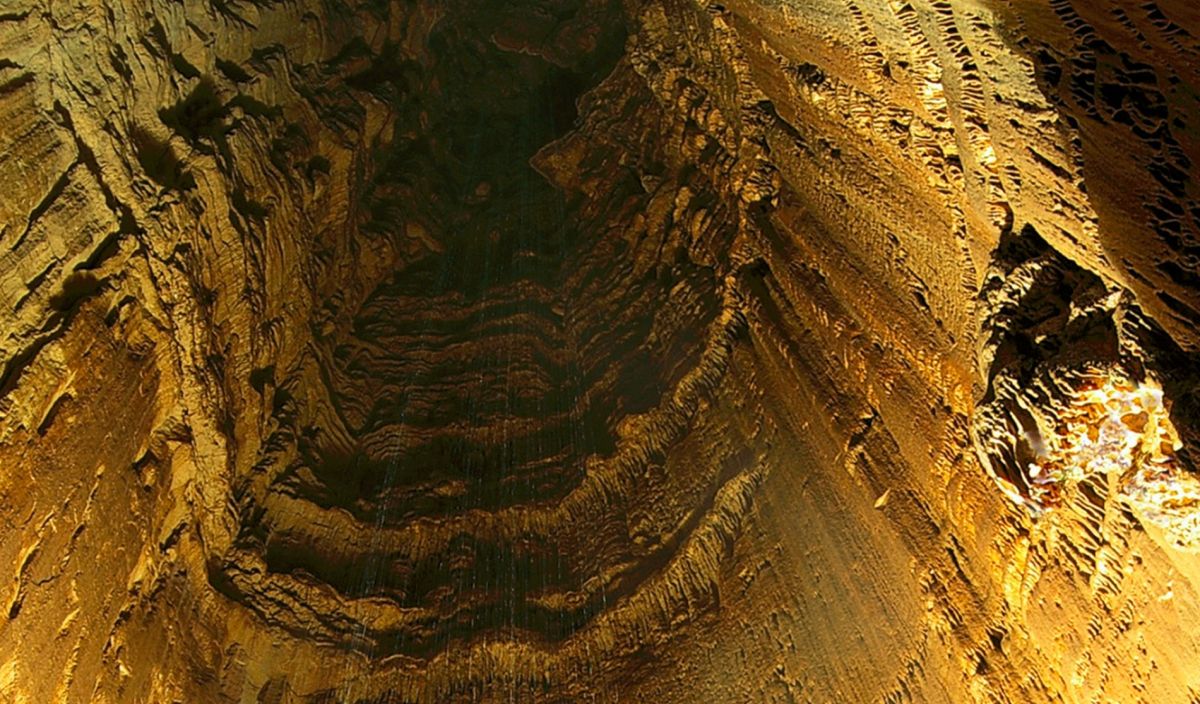 Киндерлинская пещера