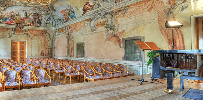 Консерватория Яна Дейла