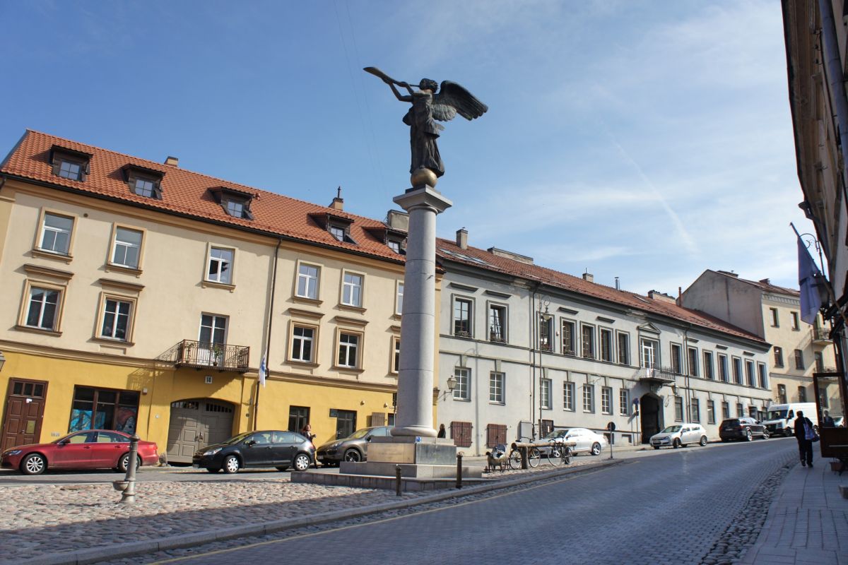 Ангел Ужуписa