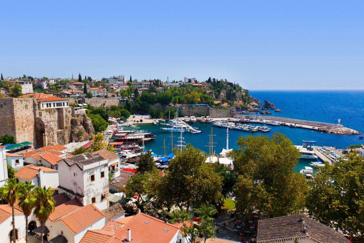 Бухта старого города в Анталье