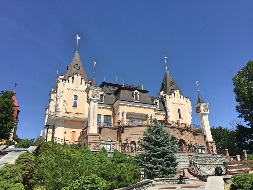 Киевский академический театр кукол