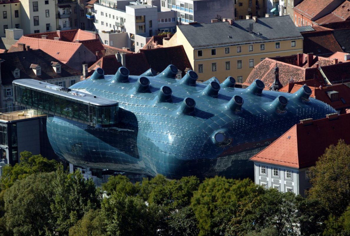 Кунстхаус (Музей Современного Искусства)