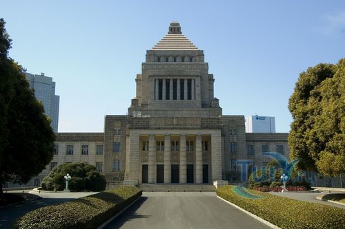 Здание Парламента