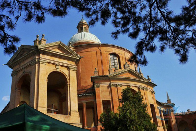 Базилика Мадонна Ди Сан Лука