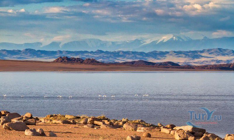 Озеро Ачит-Нуур