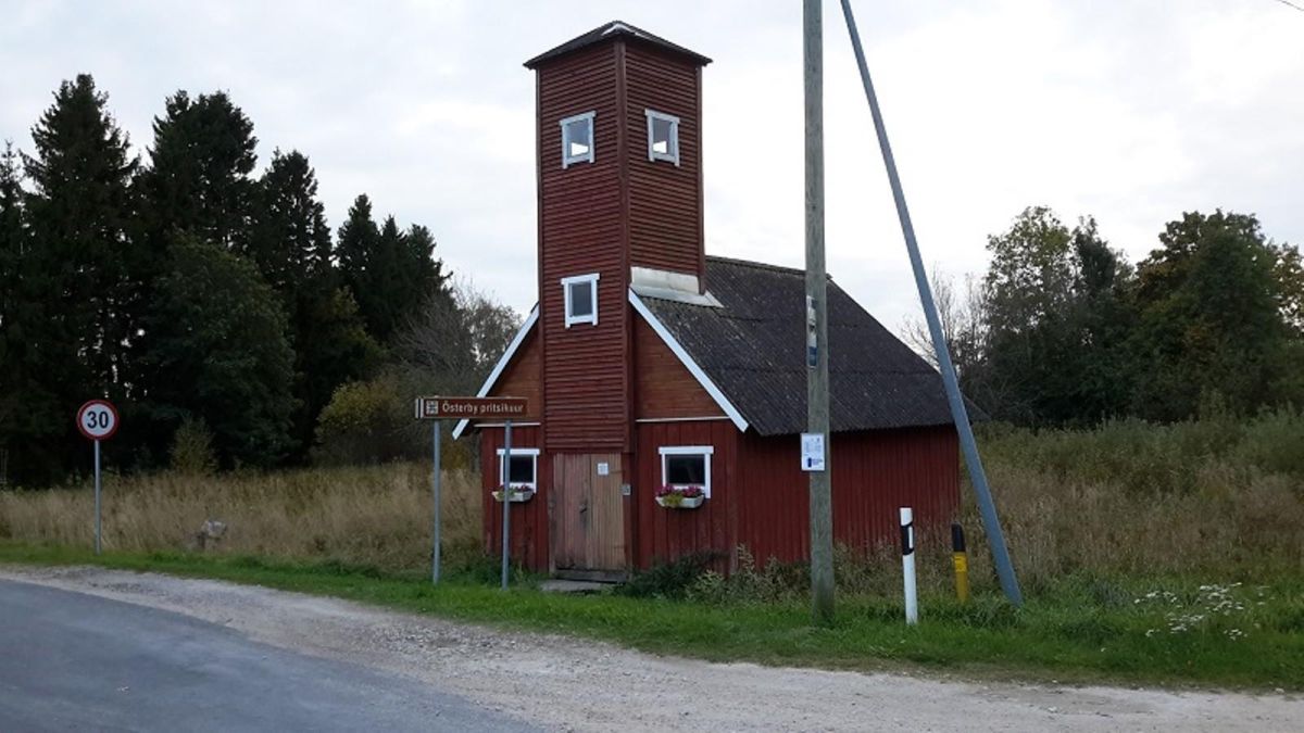 Портовый мол и пожарный сарай в порту Эстербю