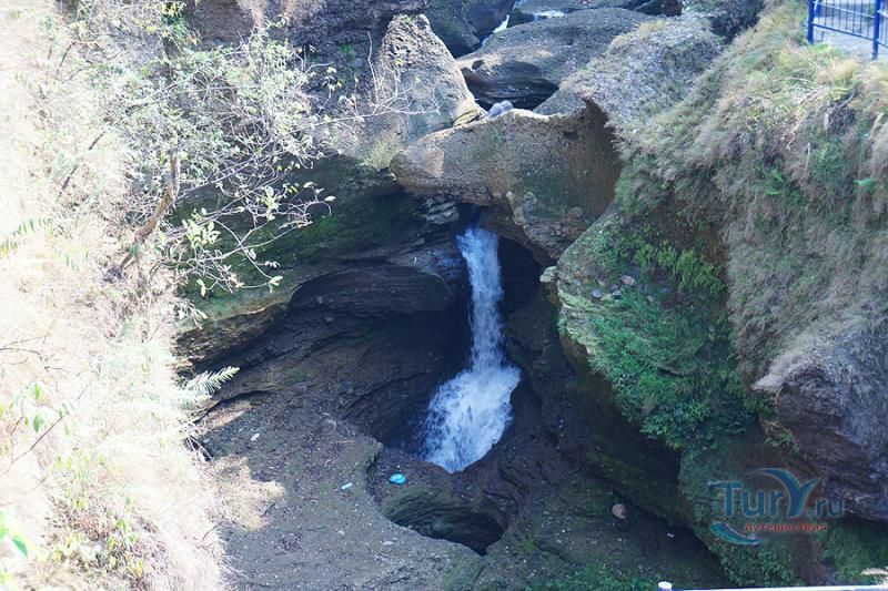 Девид Фоллс (Патале Чханго)