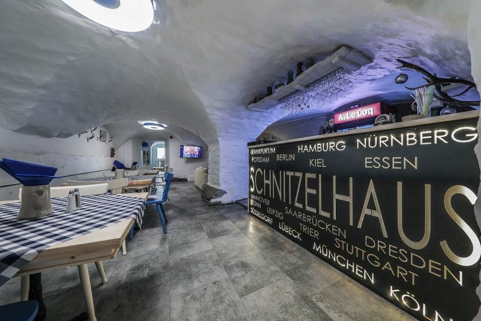 SchnitzelHaus, Пикк 37