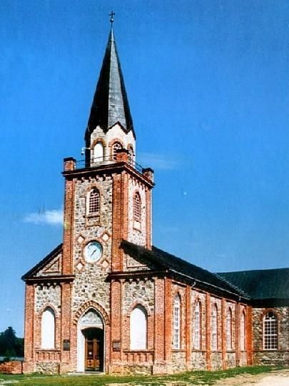 Церковь-памятник эстонским воинам в Тори