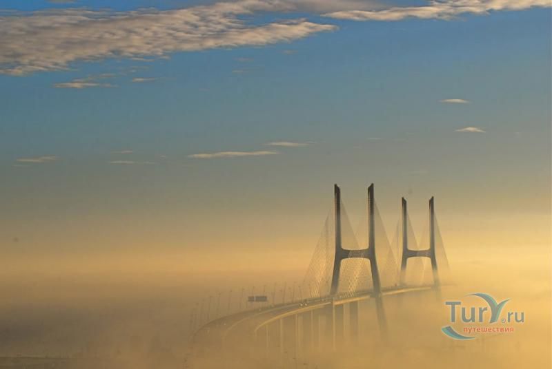 Мост Васко да Гама