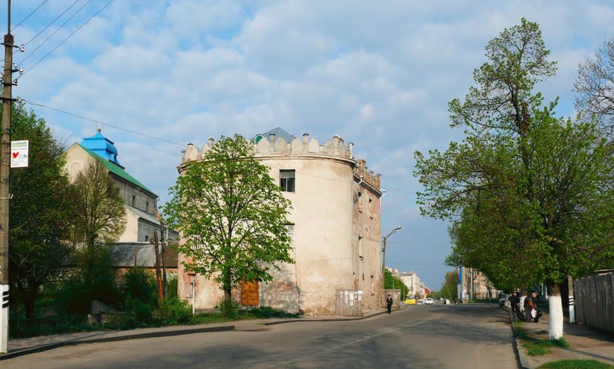 Луцкие ворота в Дубно