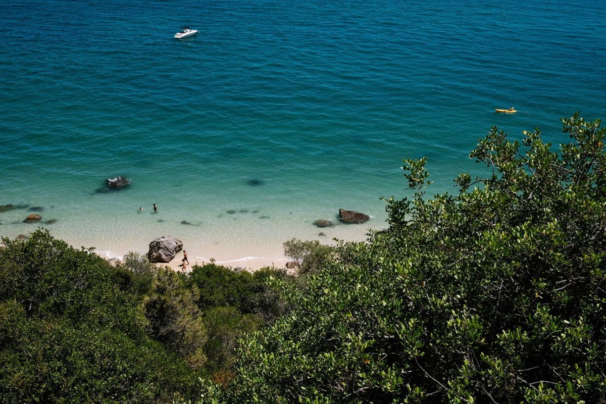 Пляж Посу-ду-Круж