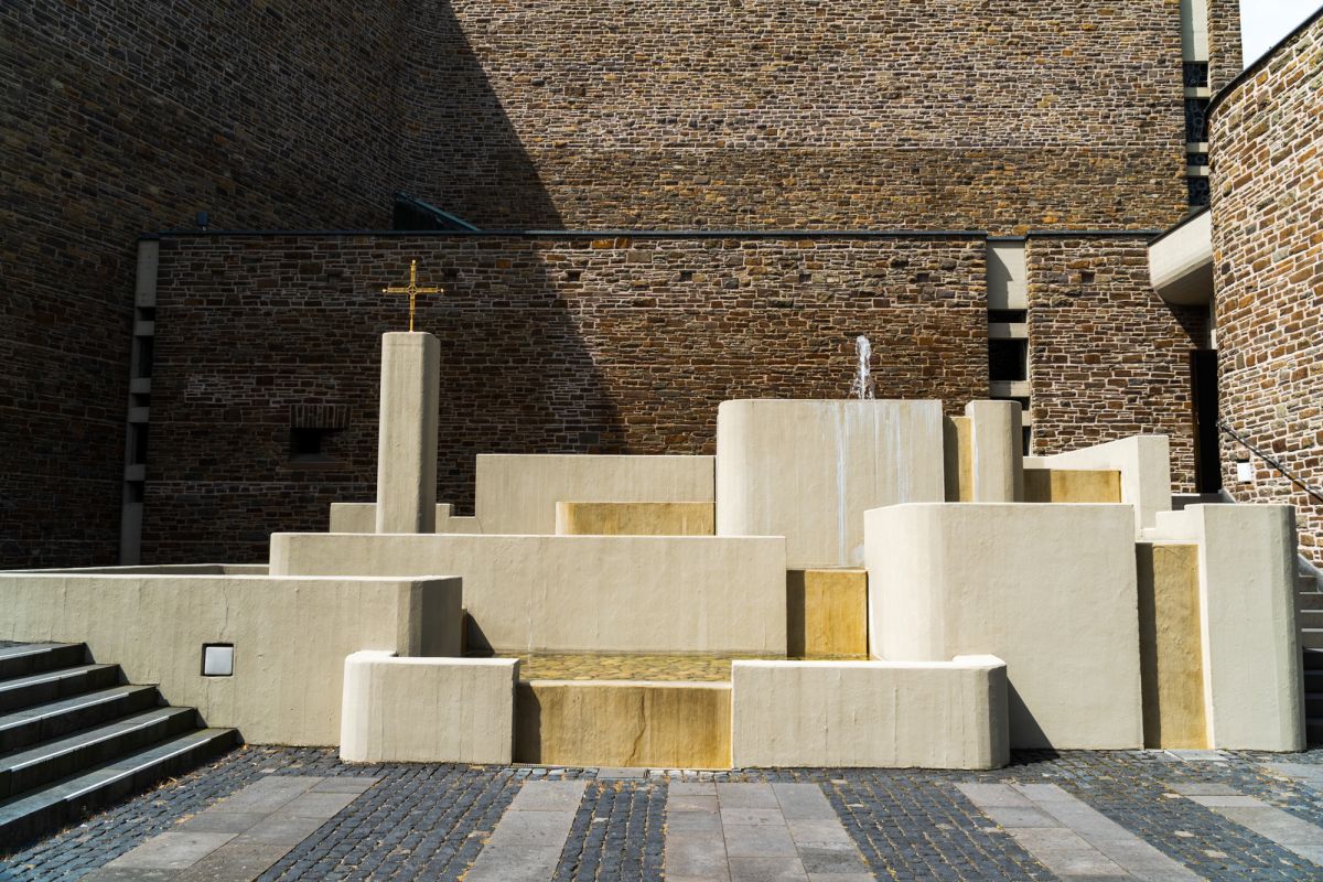 Церковь Поклонения на горе Шенштатт