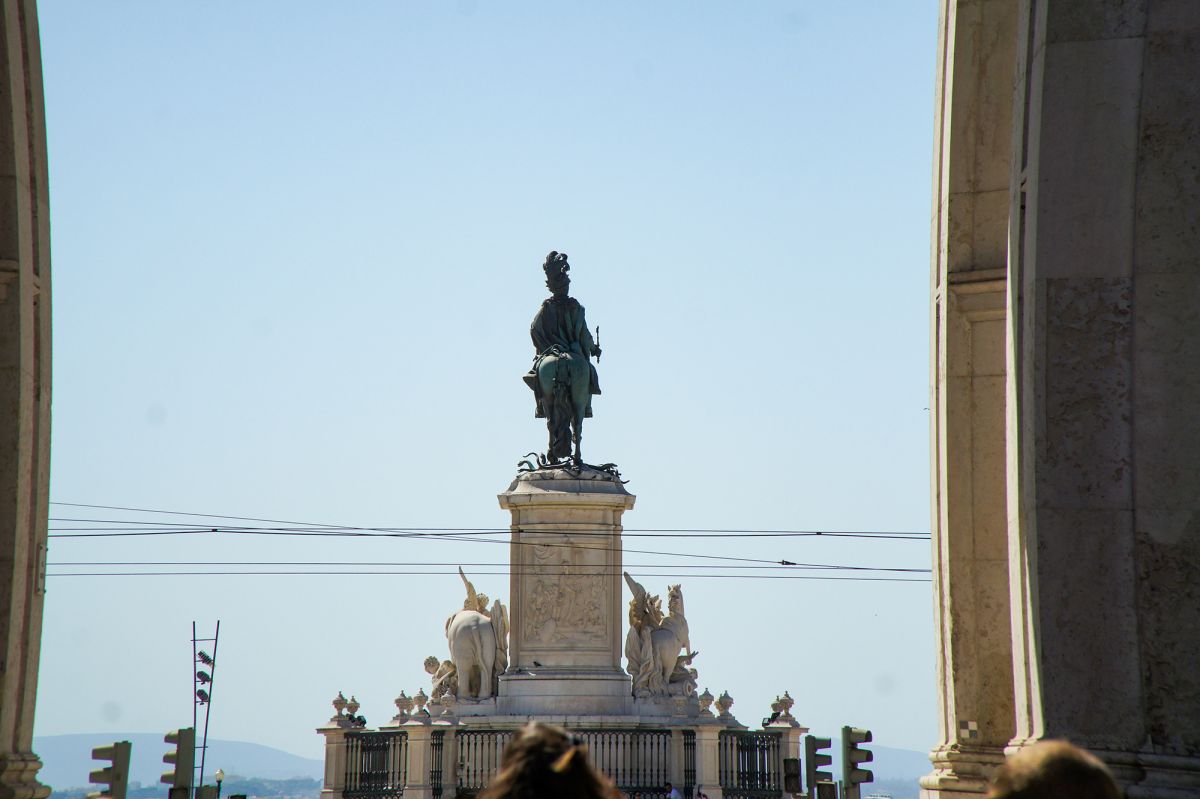 Площадь Коммерции (Praça do Comércio)