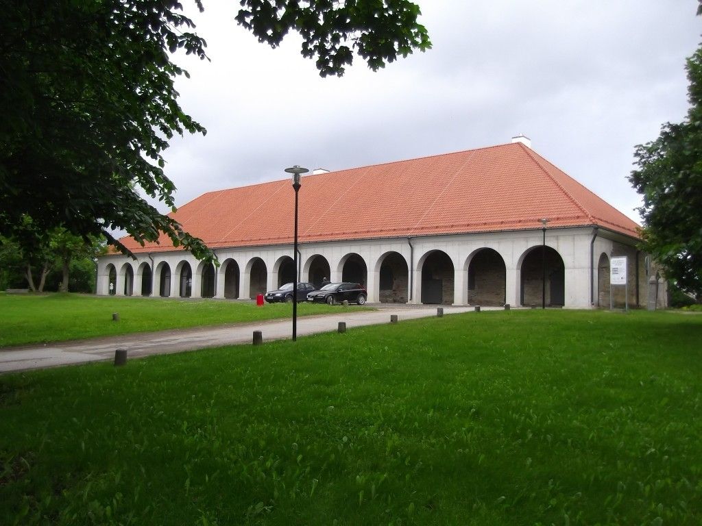 Мыза Вяэна и приусадебный парк