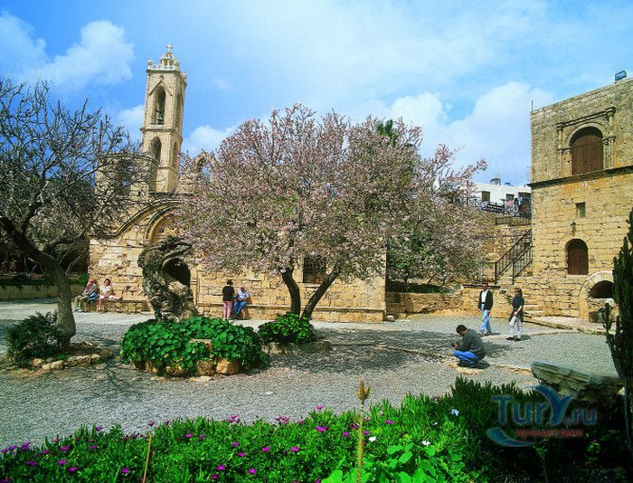 Монастырь Айя-Напа