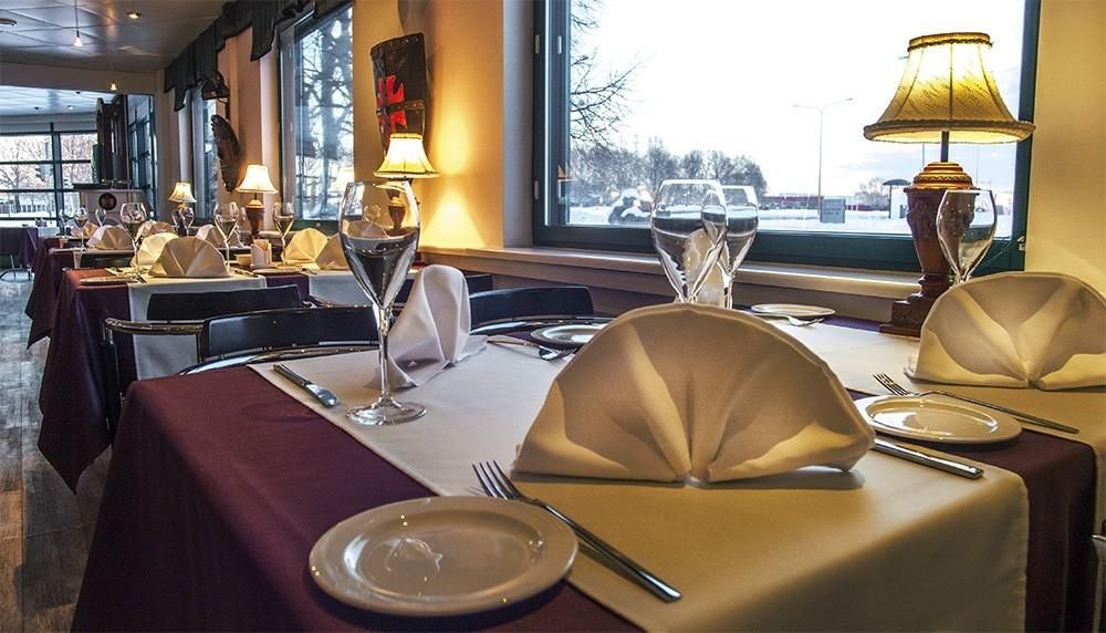 Ресторан Vana Mõõk в отеле Hestia Hotel Susi