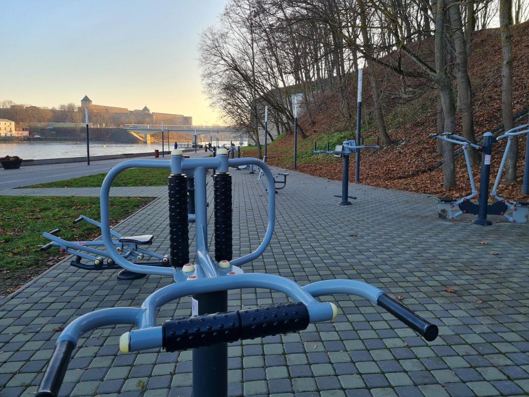 Речной променад в Нарве