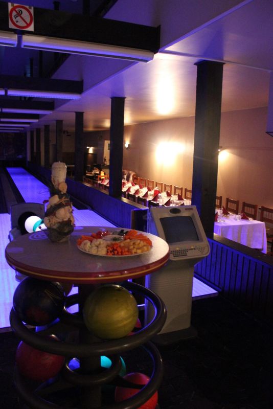 Боулинг на мызе Эссу