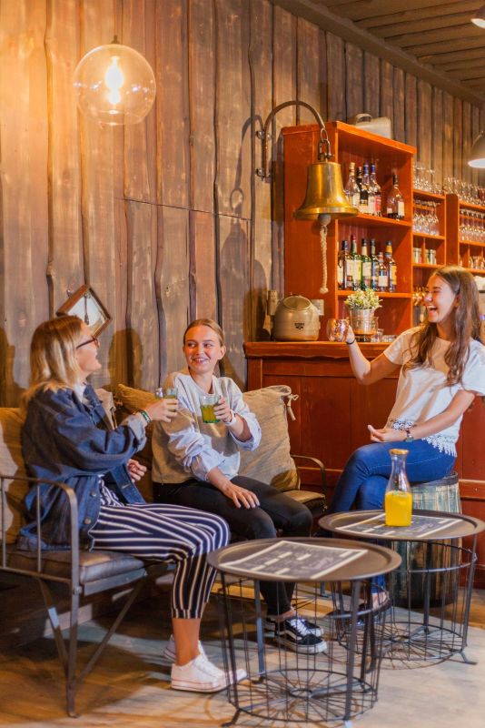 Корчма и ресторанчик Kapteni