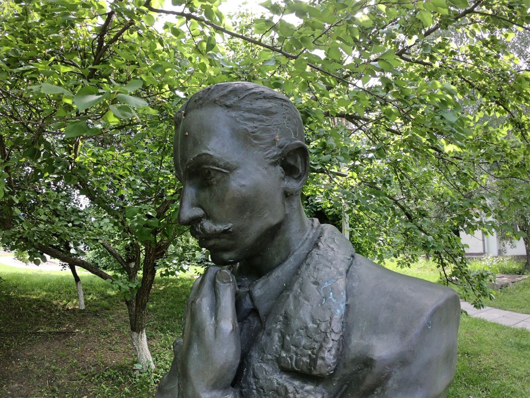 Памятник Липинскому В.К.